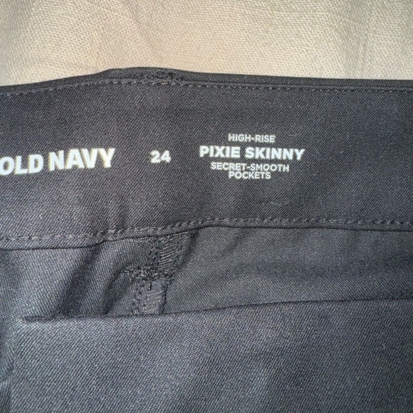 High Waisted Pixie Skinny Pants - Picture 2 of 4